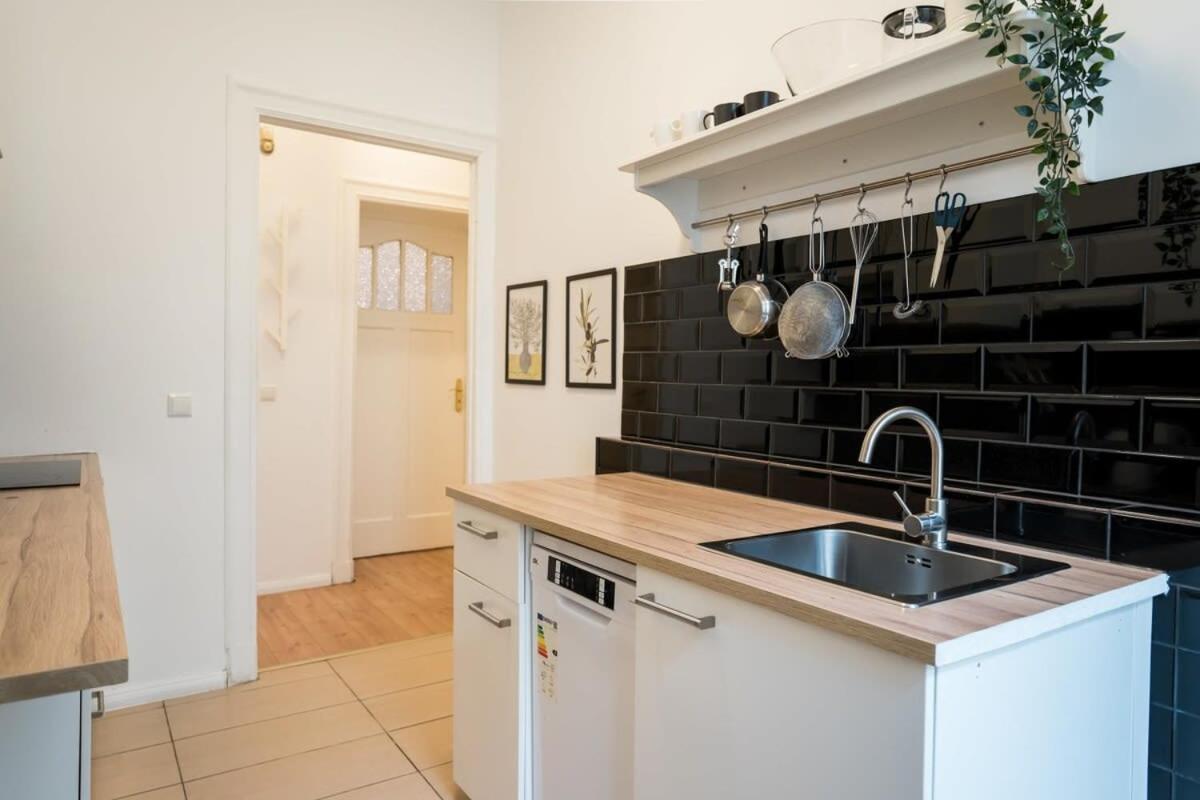 Great Apartment In Berlin Neukoelln Esterno foto